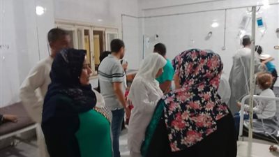 بسبب المانجا.. تسمم 18 شخصًا من أسرة واحدة بسوهاج | صور