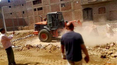 التنمية المحلية: استرداد 3.3 مليون متر مربع بعد إزالة 8871 مبنى مخالف و1791 حالة تعدٍ