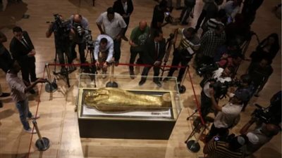 عمرو أديب: وزير السياحة تلقى توجيهًا رئاسيًا بإنشاء مخزن آثار جديد مُؤمَّن على أعلى مستوى