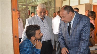نائب رئيس جامعة الأزهر للوجه القبلي يتفقد امتحانات التصفية بالكليات الشرعية في أسيوط