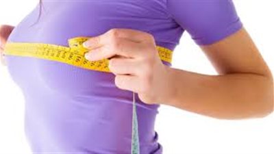 ما حكم عملية تصغير الثدي لابنتي لأسباب مرضية ونفسية؟.. عالم أزهري يجيب