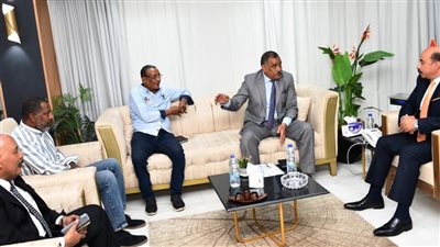 أشرف عطية يؤكد دعمه لمسيرة نادي أسوان في الدوري الممتاز