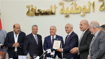 وزير التعليم: لا تطوير دون الارتقاء بأداء المعلم وصون كرامته.. والرخصة شرط للتدريس