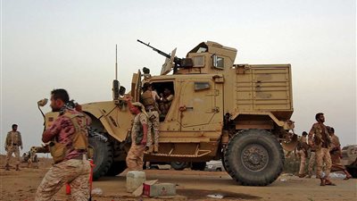 الجيش اليمني يعلن مقتل وإصابة 10 عناصر من ميليشيا الحوثي 