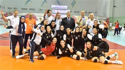 منتخب شابات الطائرة يهزم تونس ويتوج ببطولة إفريقيا