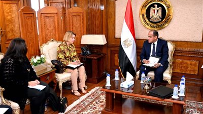 وزير التجارة: نسعى للارتقاء بجودة وتنافسية القطاعات الصناعية المصرية