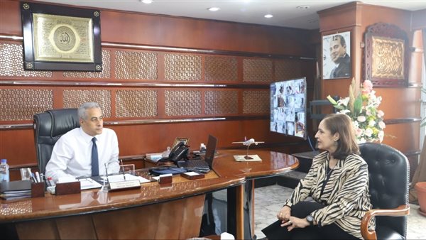 حسن شحاتة وزير القوى