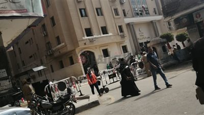 تشديدات أمنية بمحيط محكمة الزقازيق استعدادا لثاني جلسات محاكمة المتهم بقتل الطالبة سلمى 