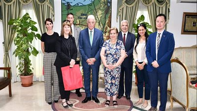 محافظ جنوب سيناء يستقبل وفد سفارة أستراليا لبحث استضافة وفودهم خلال انعقاد مؤتمر تغير المناخ