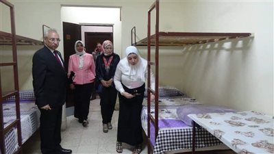 القائم بأعمال رئيس جامعة المنيا يتفقد المدن الجامعية استعدادا لاستقبال الطلاب