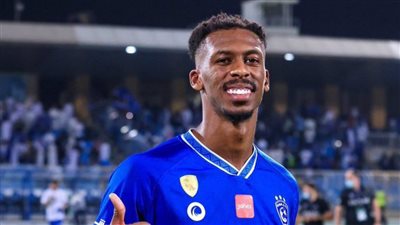 بعد حلقته مع رامز جلال.. محمد كنو يجدد تعاقده مع الهلال السعودي