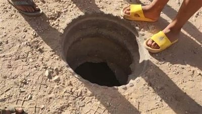 انتشال جثة تلميذ لقى مصرعه داخل بئر صرف صحي بسوهاج | صور