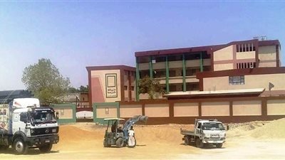 محافظ أسوان يتابع مشروعات حياة كريمة بالقرى والنجوع المستهدفة