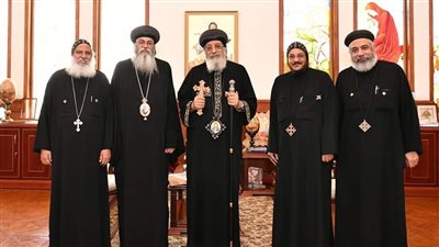 البابا تواضروس يستقبل الأنبا أنطونيوس مطران الكرسي الأورشليمي