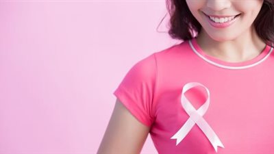 خبراء يحذرون مرضى سرطان الثدي الكبار في السن من إجراء جراحة