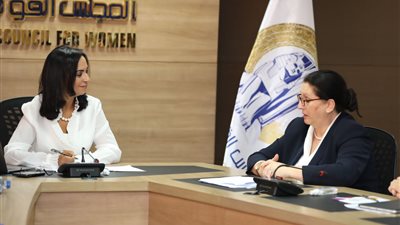 رئيس القومي للمرأة تستعرض استعدادات مصر الخاصة بمؤتمر الأطراف الـ 27 للتغيرات المناخية