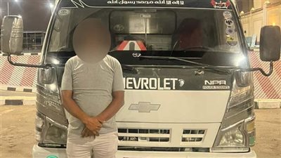 عرَّض حياة المواطنين للخطر.. القبض على سائق لسيره عكس الاتجاه في المعادي