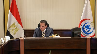 النقابة العامة للإسعاف تطالب وزير الصحة بتعديل لائحة الهيئة وحصول العاملين على مكافأة نهاية الخدمة