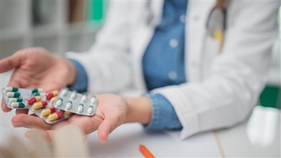  كل ما تريد معرفته عن مخاطر المضادات الحيوية