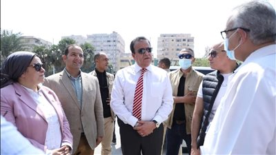 وزير الصحة يوجه بتطوير معامل مدارس التمريض الملحقة بالمستشفيات