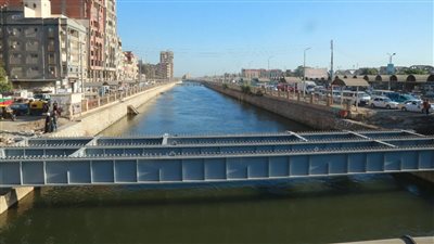 محافظ كفر الشيخ يتفقد أعمال توسعة الطرق وإنشاء محاور جديدة | صور