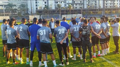 طارق العشري يقود المران الأول لـ سموحة