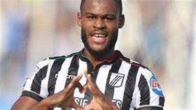 مهاجم الصفاقسي يصل إلى القاهرة خلال ساعات للتوقيع للإسماعيلي | خاص 