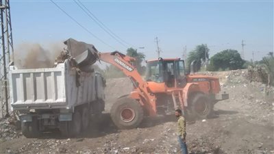 حملات مكثفة لرفع المخلفات وتجمعات القمامة بشوارع وأحياء المنيا