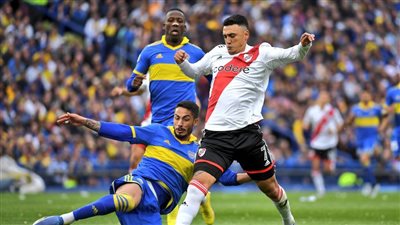 شوط أول سلبي بين بوكا جونيورز وريفربليت في سوبر كلاسيكو الأرجنتين 