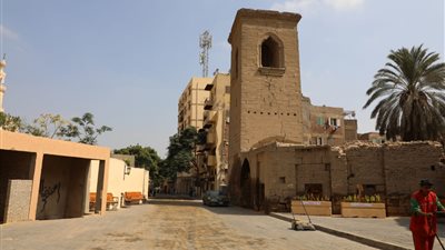 بروتوكول تعاون لتنظيم عمل سيارات مزارات آل البيت وأعمال النظافة بشارع الأشراف