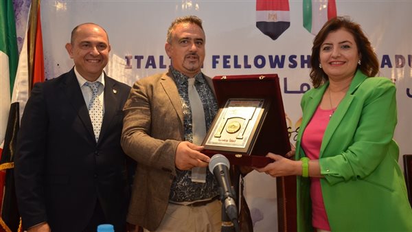 جانب من حفل التخرج