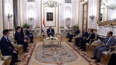 مدبولي يلتقي مسئولي OPPO لاستعراض خطط استثمار الشركة في مصر