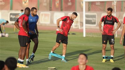 الأهلي يخوض 3 وديات استعدادًا للموسم الجديد