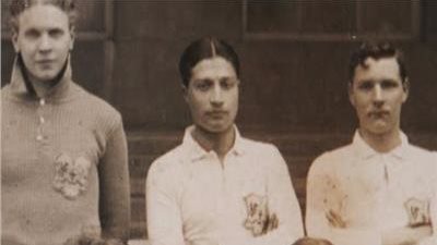 أسطورة مصرية بالملاعب الأوروبية.. ذكرى ميلاد حسين حجازي أول مصري يسجل بالدوري الإنجليزي