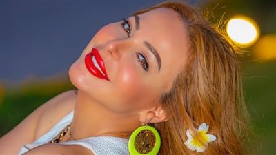 بإطلالة جريئة.. سوزان نجم الدين تشوق جمهورها لعمل درامي جديد | صور