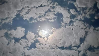 سحب ركامية تغطي سماء مدينة حلايب جنوب البحر الأحمر| صور