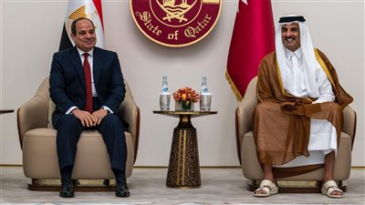 السيسي وتميم يشهدان توقيع مذكرة تفاهم بين الصندوق السيادي وجهاز قطر للاستثمار