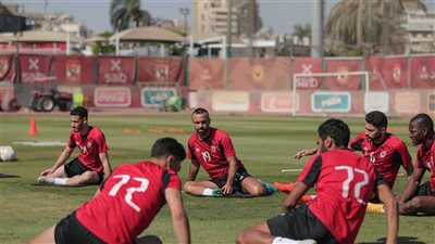 مران الأهلي| أفشة ومحمد شريف يشاركان بشكل تدريجي.. وتصعيد 3 ناشئين