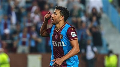 تريزيجيه يقود هجوم طرابزون لمواجهة فنربخشة في الدوري التركي