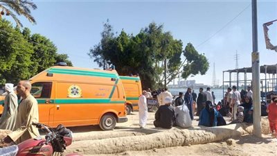 مصرع شخصين وإصابة 4 آخرين في سقوط سيارة ملاكي من أعلى معدية نيلية ببني سويف 