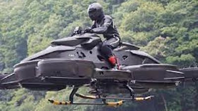 أصبحت حقيقة.. أول دراجة طائرة في العالم تظهر في الولايات المتحدة