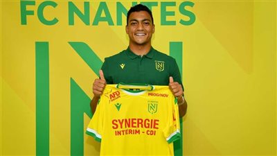 الشرطة الفرنسية تحتجز عاملًا بتهمة سرقة قمصان لاعبي فريق مصطفى محمد