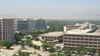 مستشفيات جامعة أسيوط تنقذ حياة أم وجنينها