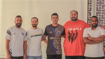 أسوان يضم صابر الشيمي مدافع إيسترن كومباني 