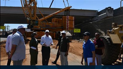 محافظ جنوب سيناء يتابع أعمال محور نقل الحركة المرورية من رأس محمد إلى شرم الشيخ