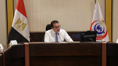 وزير الصحة يصل إلى عزاء والدة المستشار بولس فهمي رئيس المحكمة الدستورية العليا