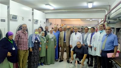 نائب رئيس جامعة الأزهر يتفقد مستشفى الحسين الجامعي ويتابع أعمال التجديد بمختلف الأقسام  