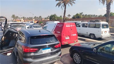 تكدس أسفل كوبري الجامعة.. تعرف على الحالة المرورية بالقاهرة والجيزة | صور