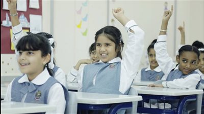 اليوم.. توافد الطلاب على المدارس الدولية لبدء الماراثون التعليمي للعام الدراسي الجديد | بث مباشر