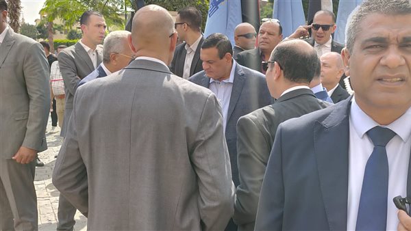 وزير التنمية المحلية